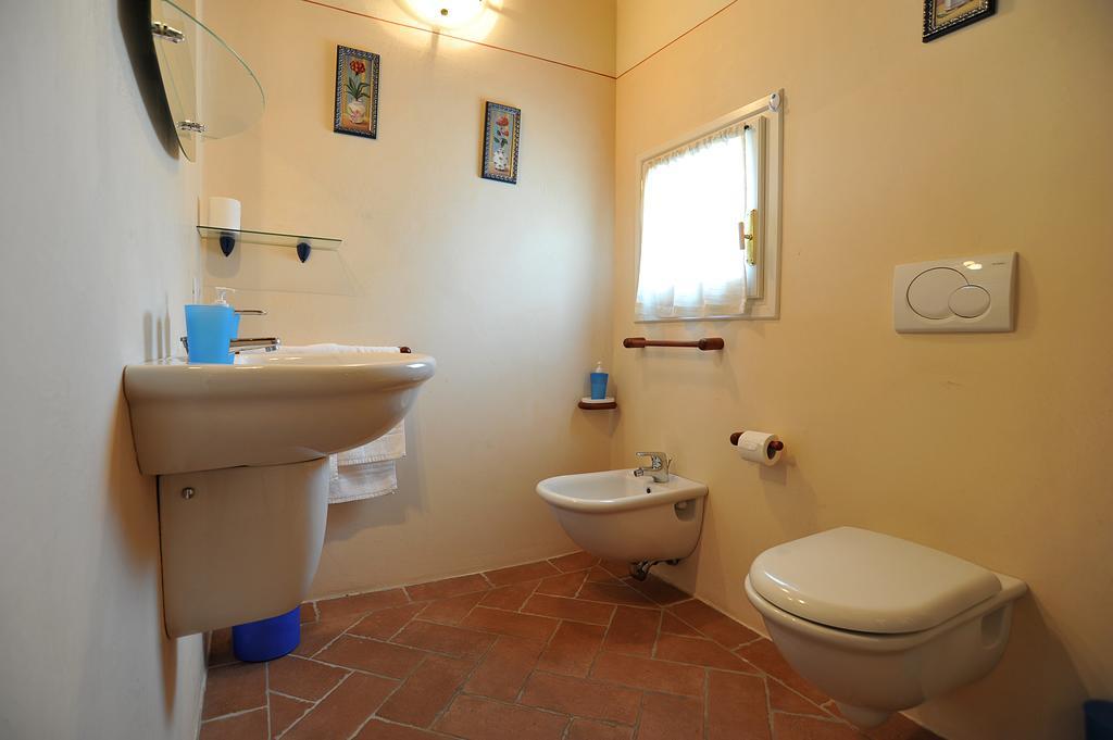 グレーヴェ・イン・キアンティ Residenza Le Grillaieヴィラ 部屋 写真