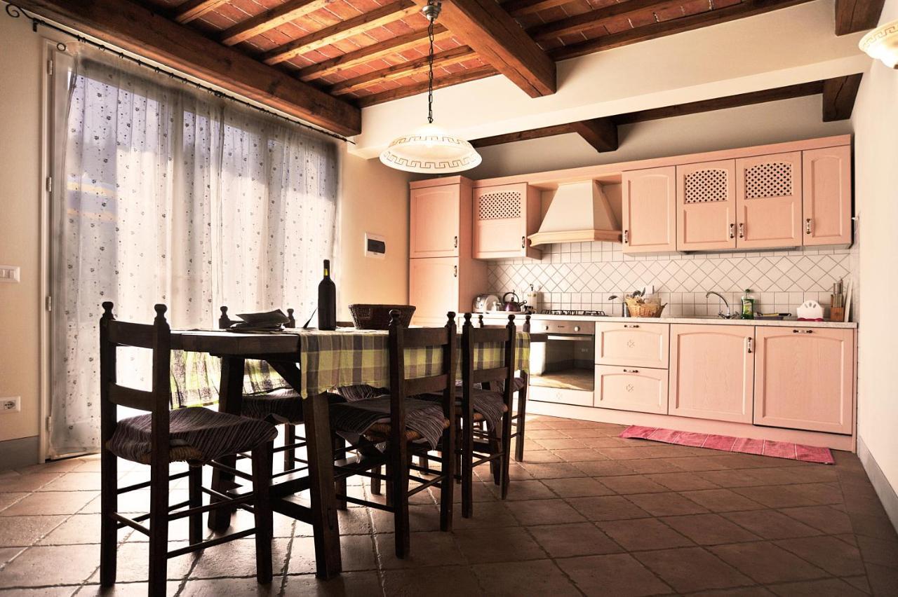 グレーヴェ・イン・キアンティ Residenza Le Grillaieヴィラ 部屋 写真